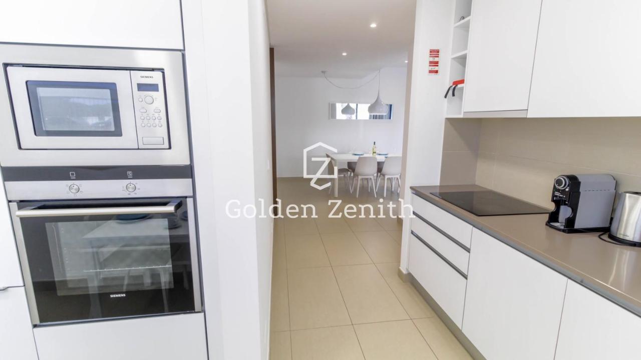 Cavalo Preto Luxury Beach Apartment By Golden Zenith Quarteira Esterno foto