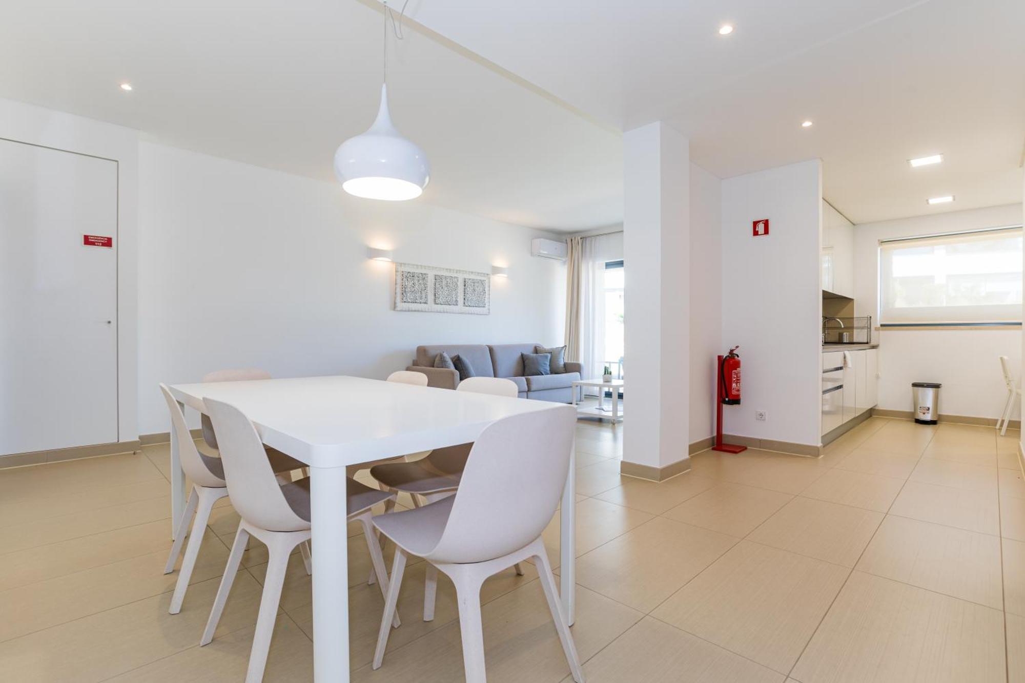 Cavalo Preto Luxury Beach Apartment By Golden Zenith Quarteira Esterno foto