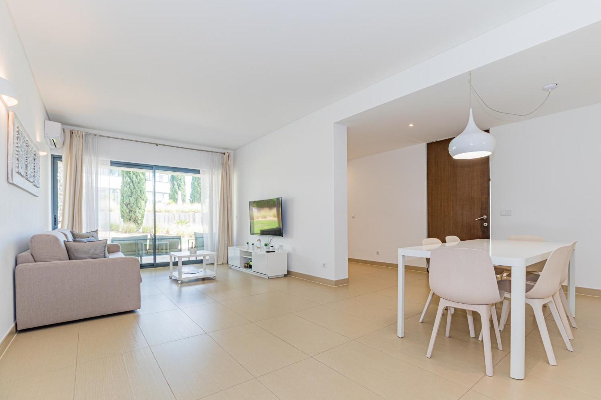 Cavalo Preto Luxury Beach Apartment By Golden Zenith Quarteira Esterno foto