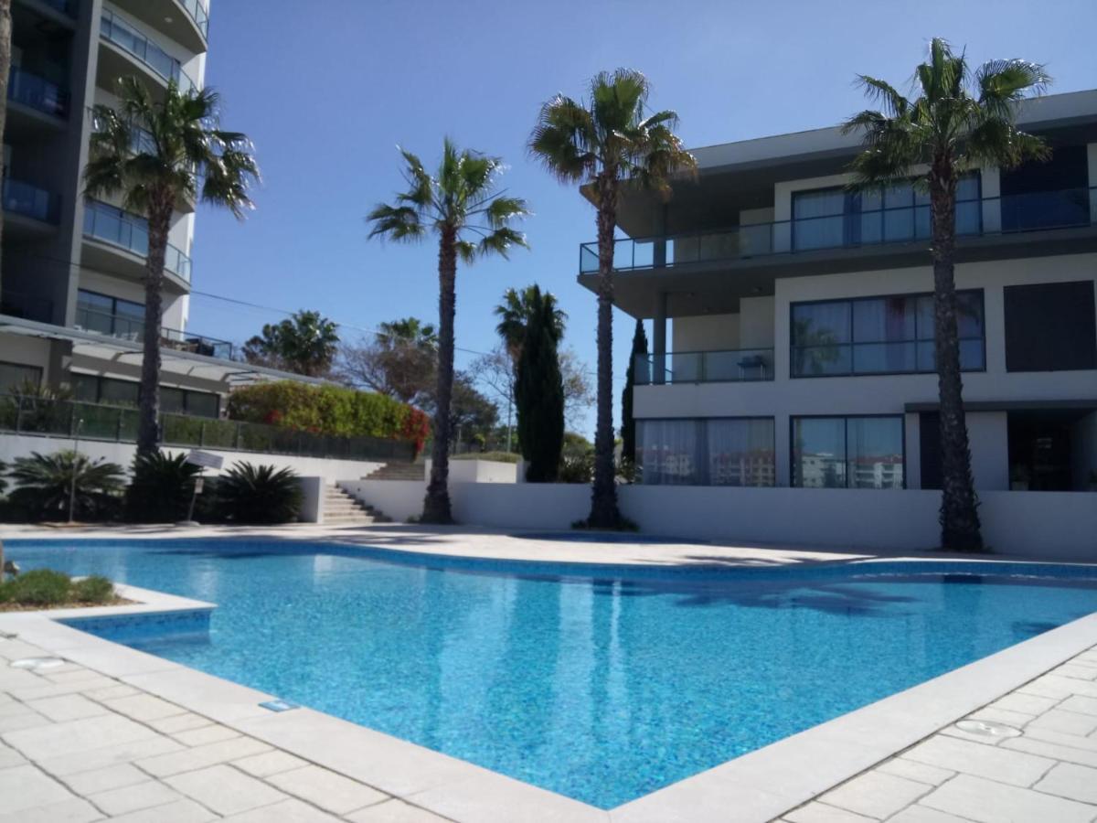Cavalo Preto Luxury Beach Apartment By Golden Zenith Quarteira Esterno foto